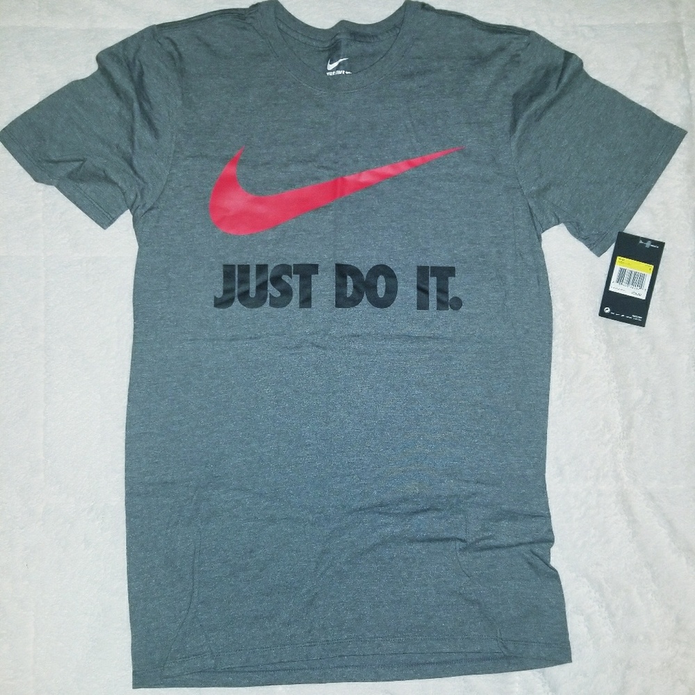Nike t-shirt